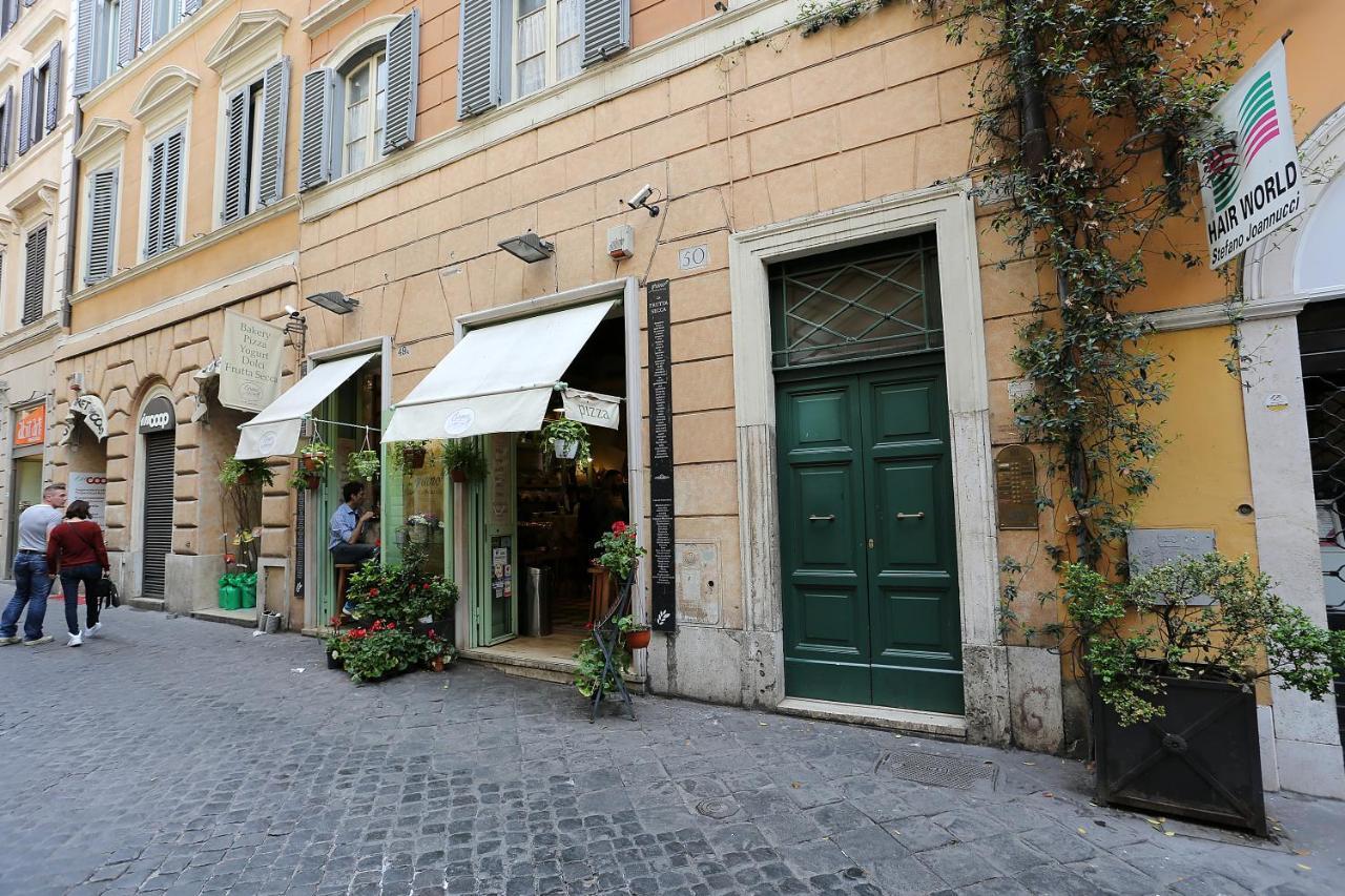Domus Croce Bed & Breakfast โรม ภายนอก รูปภาพ